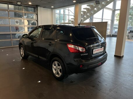 2010 Nissan Qashqai I Рестайлинг, чёрный, 790000 рублей, вид 5