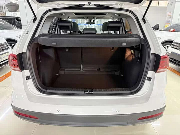 2023 Volkswagen Tharu I, белый, 1500000 рублей - вид 11