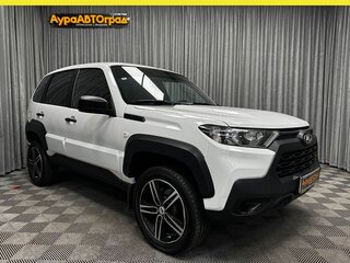2024 Lada (ВАЗ) Niva Travel I, белый, 1085000 рублей, вид 1