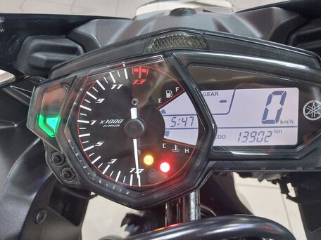 2019 Yamaha YZF-R3, чёрный, 489000 рублей, вид 5
