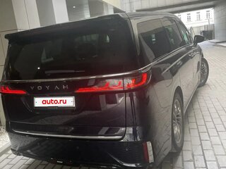 2023 Voyah Dream I, фиолетовый, 4950000 рублей, вид 4