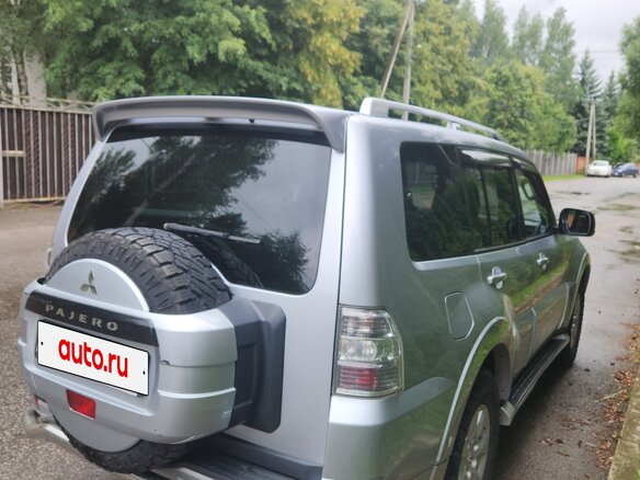 2011 Mitsubishi Pajero IV, серый - вид 5