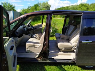 2014 Nissan Serena IV (C26), коричневый, 1250000 рублей, вид 5