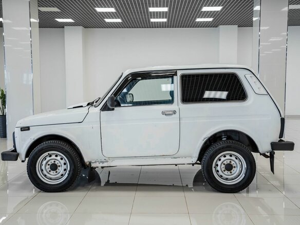 2014 Lada (ВАЗ) 2121 (4x4) I Рестайлинг, белый, 325000 рублей - вид 5