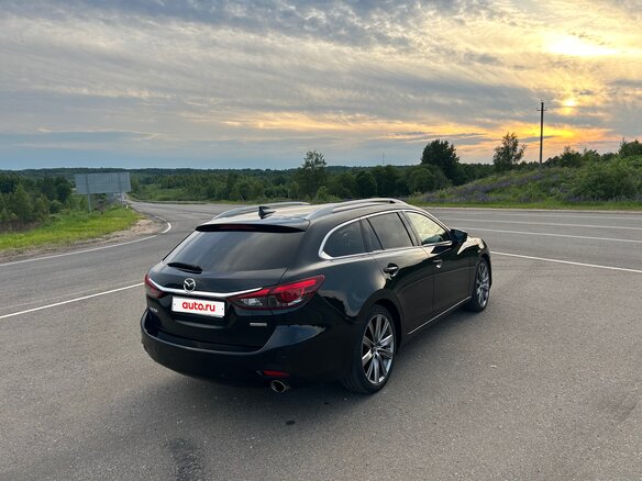 2019 Mazda 6 III (GJ) Рестайлинг 2, чёрный, 2150000 рублей - вид 4