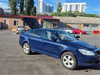 2011 Skoda Octavia II (A5) Рестайлинг, синий, 730000 рублей, вид 2
