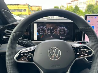 2026 Volkswagen Tiguan L Pro III (China Market), синий, 4550000 рублей, вид 5