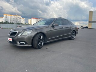 2011 Mercedes-Benz E-Класс 200 7G-Tronic IV (W212, S212, C207), серый, 1500000 рублей, вид 1