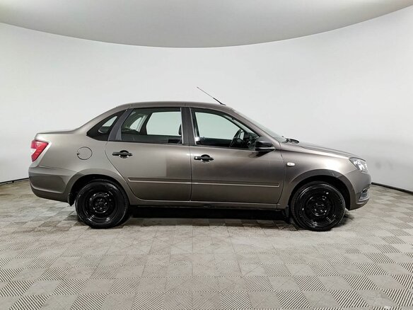 2019 Lada (ВАЗ) Granta I Рестайлинг, коричневый, 480000 рублей - вид 3