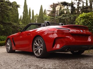 2022 BMW Z4 20i III (G29), красный, 5000000 рублей, вид 2