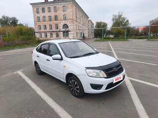 2014 Lada (ВАЗ) Granta I, белый, 340000 рублей, вид 3