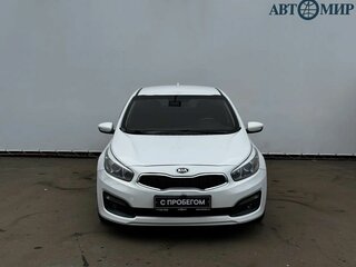 2017 Kia Ceed II Рестайлинг, белый, 1009000 рублей, вид 2