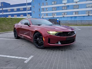 2020 Chevrolet Camaro VI Рестайлинг, пурпурный, 2900000 рублей, вид 1