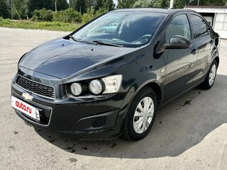 2013 Chevrolet Aveo II, чёрный, 780000 рублей, вид 1