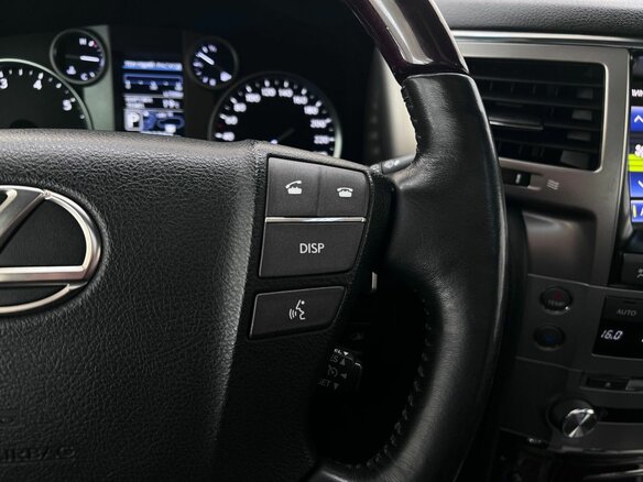 2014 Lexus LX 570 III Рестайлинг, чёрный, 3990000 рублей - вид 20