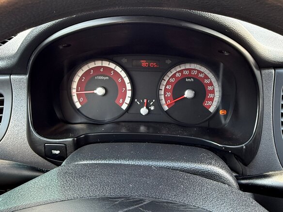 2011 Kia Rio II Рестайлинг, бежевый - вид 7