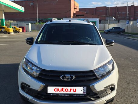2024 Lada (ВАЗ) Granta Cross I Рестайлинг, белый, 925000 рублей, вид 3