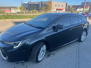 2022 Toyota Corolla XII (E210), чёрный, 2400000 рублей, вид 4