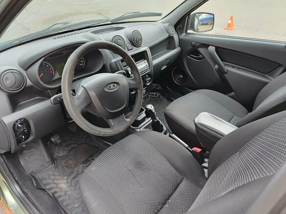2013 Lada (ВАЗ) Granta I, зелёный, 160000 рублей - вид 15