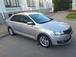 2018 Skoda Rapid I Рестайлинг, серебристый, 1390000 рублей, вид 3