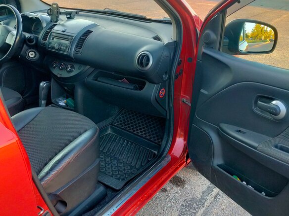 2008 Nissan Note I Рестайлинг, пурпурный, 495000 рублей - вид 10
