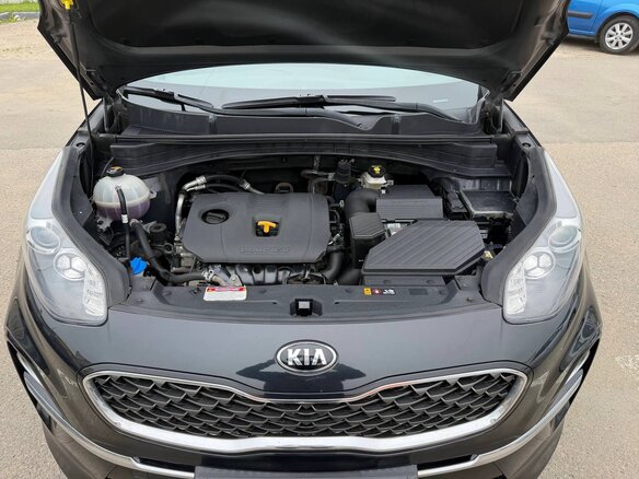 2019 Kia Sportage IV Рестайлинг, чёрный, 1790000 рублей - вид 8