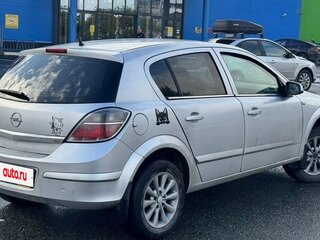 2007 Opel Astra H Рестайлинг, серебристый, 535000 рублей, вид 2