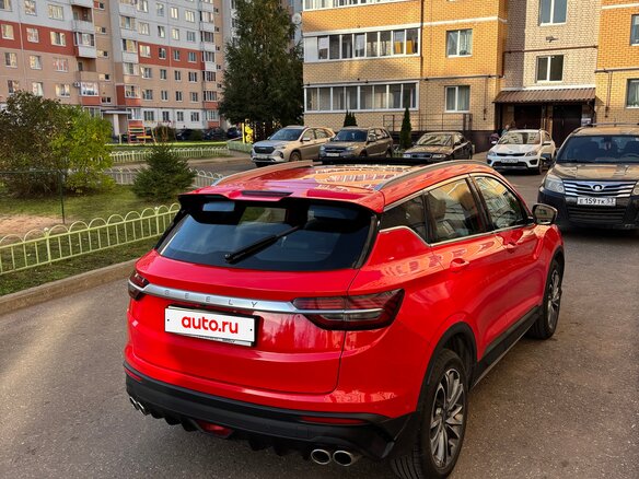 2022 Geely Coolray I, красный, 1400000 рублей - вид 3