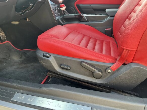 2005 Ford Mustang V, серый, 3100000 рублей - вид 15