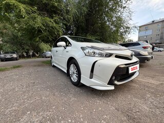 2015 Toyota Prius Alpha I (ZVW40/41) Рестайлинг, белый, 1250000 рублей, вид 2