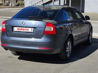 2011 Skoda Octavia II (A5) Рестайлинг, серый, 670000 рублей, вид 2