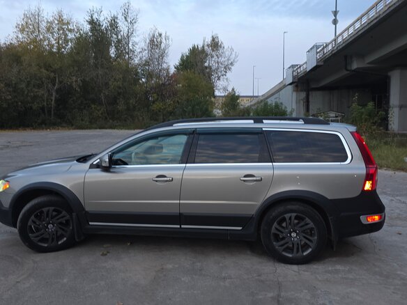 2012 Volvo XC70 II, бежевый, 1600000 рублей - вид 6