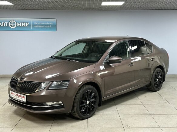 2019 Skoda Octavia III (A7) Рестайлинг, коричневый, 1720000 рублей
