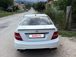 2011 Mercedes-Benz C-Класс 200 III (W204) Рестайлинг, белый, 1150000 рублей, вид 3