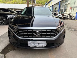2023 Volkswagen Passat B8 Рестайлинг, чёрный, 1850000 рублей, вид 2