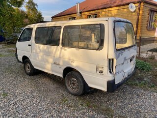 1990 Toyota HiAce H100, белый, 130000 рублей, вид 3