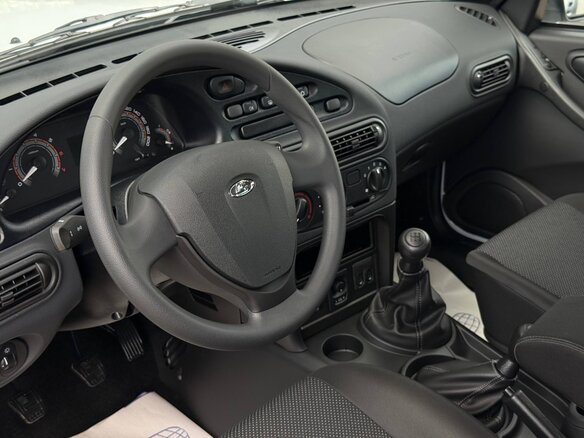 2026 Lada (ВАЗ) Niva Travel I Рестайлинг, белый, 1603000 рублей - вид 13