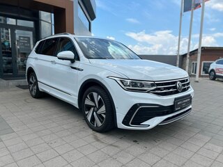 2023 Volkswagen Tiguan L II Рестайлинг (China Market), белый, 3730000 рублей, вид 3