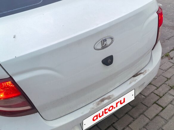 2013 Lada (ВАЗ) Granta I, белый, 270000 рублей - вид 6