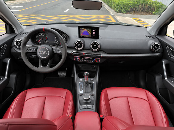 2023 Audi Q2 L 35 TFSI I Рестайлинг, серый, 1715000 рублей - вид 12