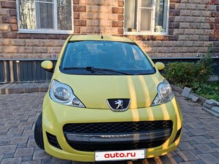 2010 Peugeot 107 I Рестайлинг, жёлтый, 380000 рублей, вид 4