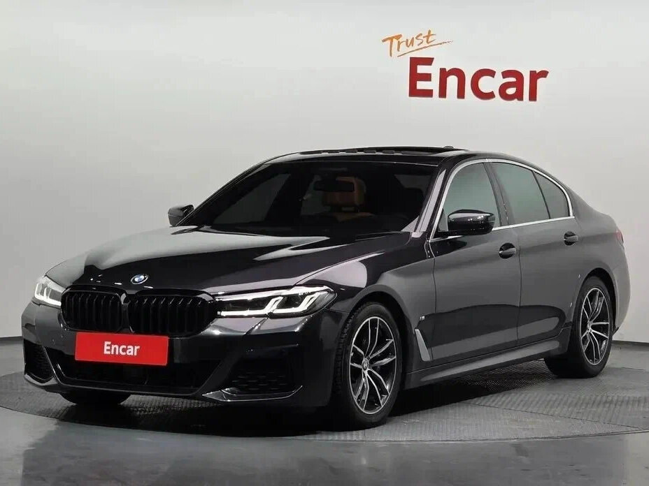 Открыть фотографии: BMW 5 серии VII (G30/G31/G38) Рестайлинг
