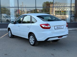 2026 Lada (ВАЗ) Granta I Рестайлинг, белый, 1131000 рублей, вид 3