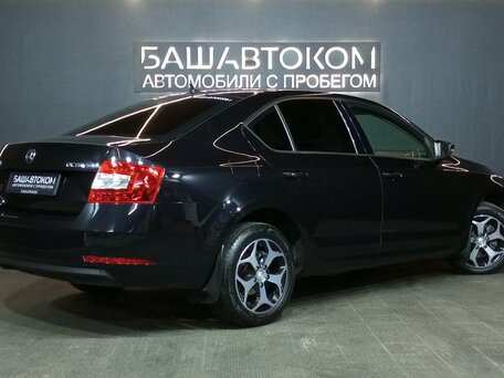 2018 Skoda Octavia III (A7) Рестайлинг, чёрный, 1630000 рублей, вид 5