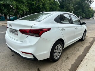 2019 Hyundai Solaris II, белый, 960000 рублей, вид 4