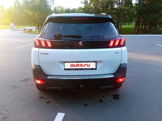 2021 Peugeot 5008 II Рестайлинг, белый, 1700000 рублей, вид 4