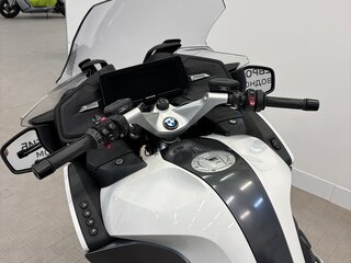 2021 BMW R 1250 RT, белый, 2000000 рублей, вид 5