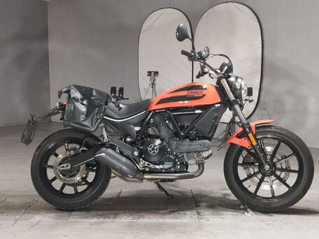 2017 Ducati Scrambler (1962-1976), красный, 328000 рублей, вид 1