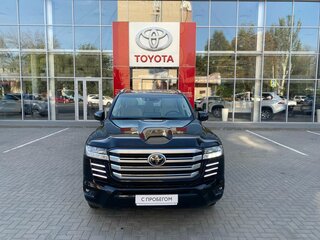 2023 Toyota Land Cruiser 300 Series, чёрный, 11900000 рублей, вид 2