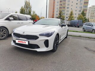2018 Kia Stinger I, белый, 1820000 рублей, вид 2